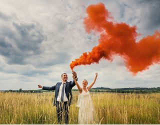 Свадебные фото с цветным дымом в Ставрополе